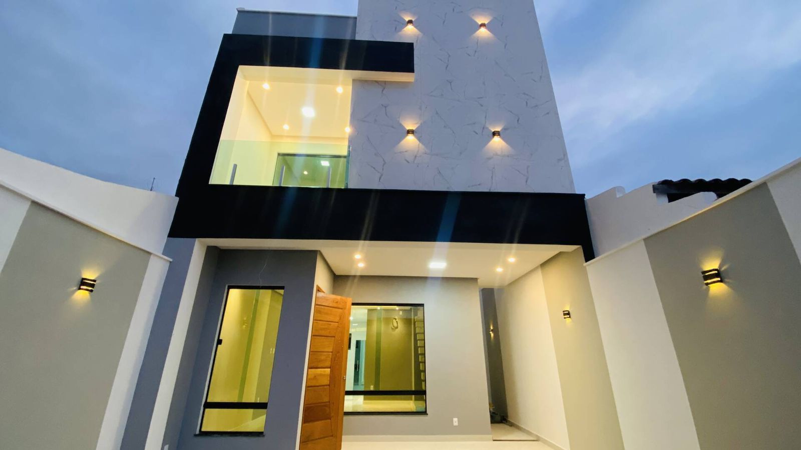 CASA MODERNA / FRAGA MAIA